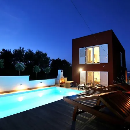 Villa Karmen Adriatica Kukljica