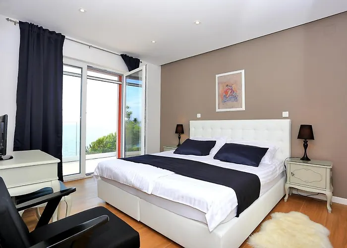 Karmen Adriatica Куклица